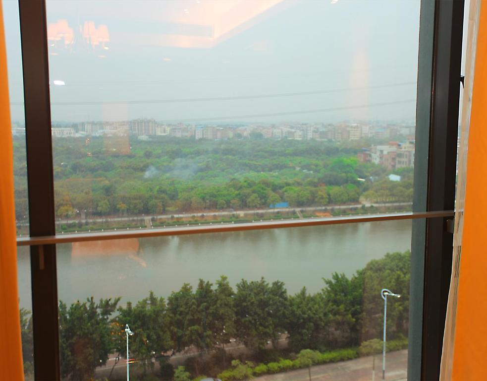Heefun Apartment Gz -Poly World Trading Center-Walking Distance To Canton Fair Kamer foto
