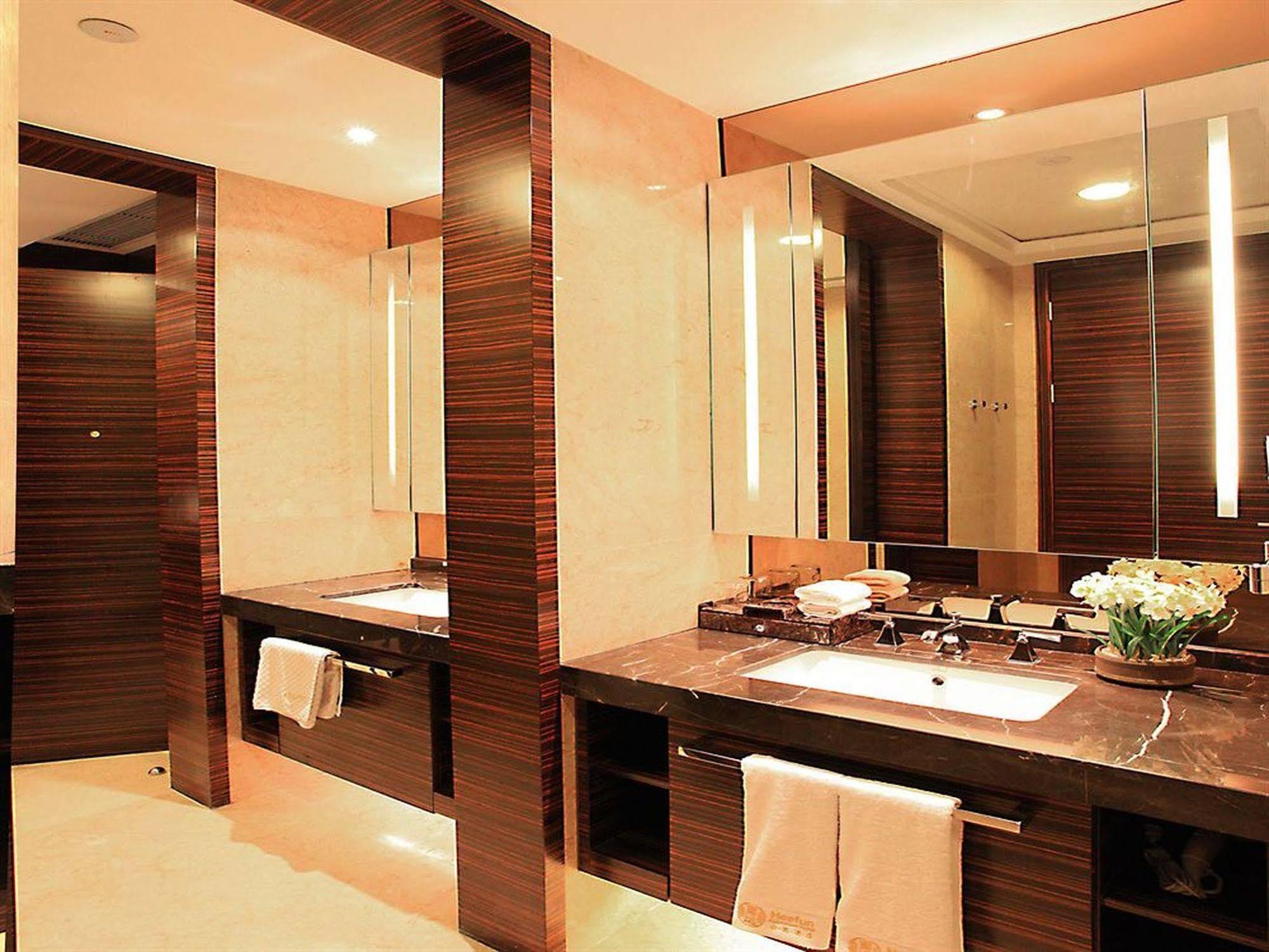 Heefun Apartment Gz -Poly World Trading Center-Walking Distance To Canton Fair Buitenkant foto